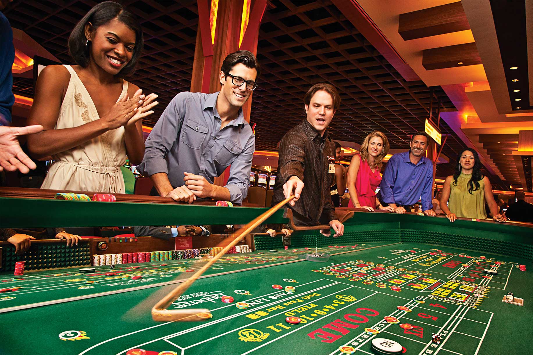 Азартная и весёлая атмосфера в казино Spin City