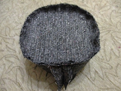 Шляпка-таблетка с вуалью