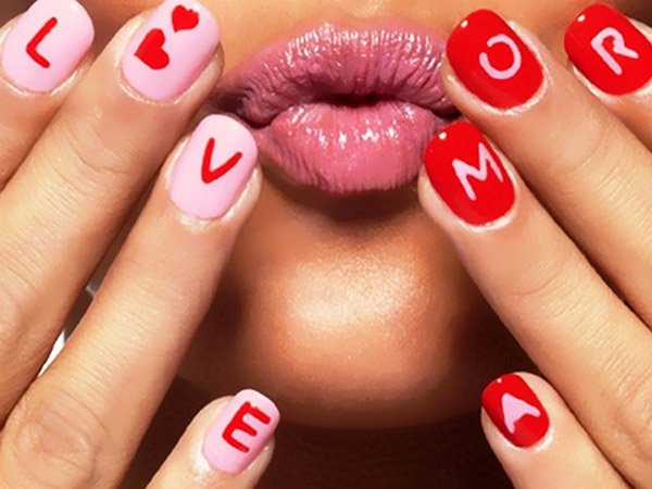 Love is…: идеи красивого маникюра для дня Валентина