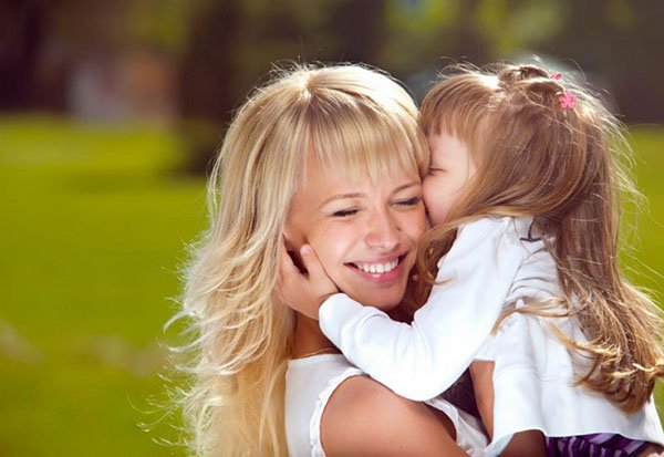Как растить счастливого ребенка: три правила для родителей