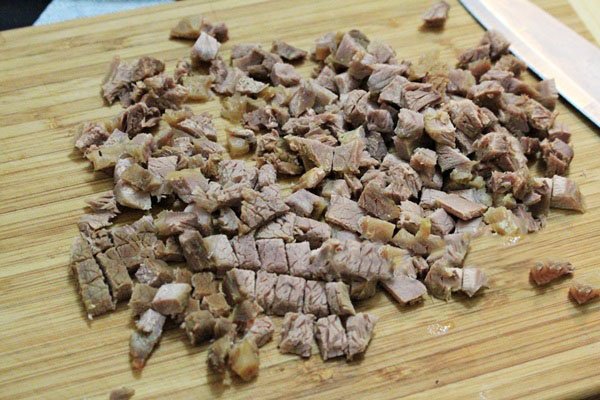 Салаты на Новый 2019 год Свиньи: простые и вкусные рецепты и украшения