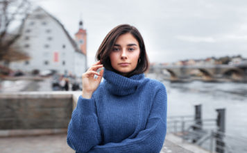 В чем разница между свитером и толстовкой?