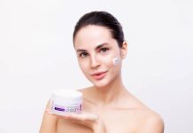 Подборка кремов для сухой кожи: их особенности, плюсы и минусы