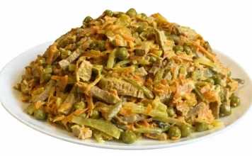 Классический салат «Обжорка с курицей»: рецепт и вариации