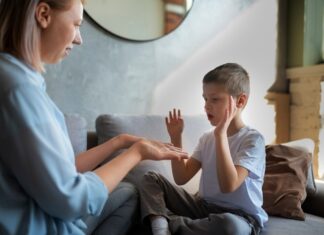 Платная консультация детского невролога: когда и зачем обращаться