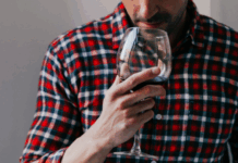 Безопасный и эффективный вывод из запоя на дому: пошаговое руководство