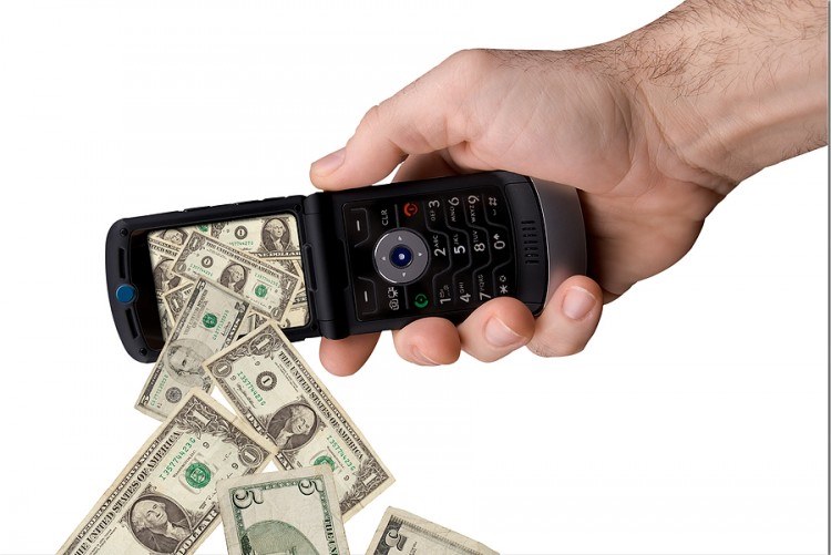 телефон и деньги