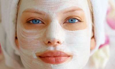 Зимний уход за лицом: питательная маска для сухой кожи